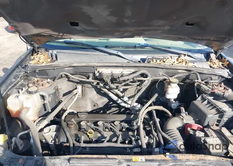 2011 Ford Escape Xlt from USA, damaged, VIN 1FMCU0D76BKB94836